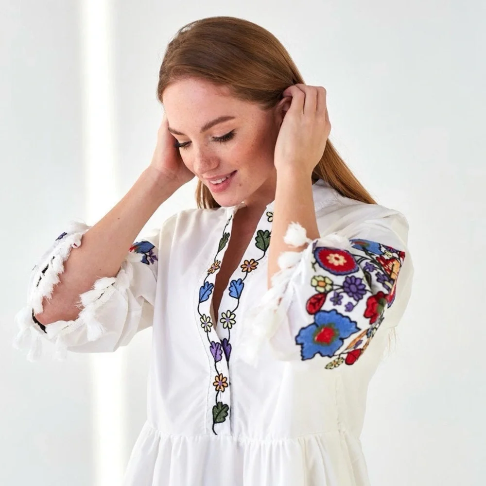 ESQ Embroidered Boho Midi Dress Women’s Small White Floral Tassel - Picture 6 of 9